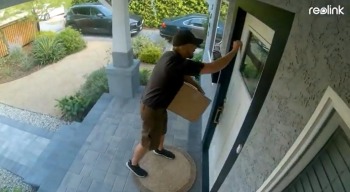 Kamera IP Reolink E Series E540 PTZ 5MP Wi-Fi LED biała